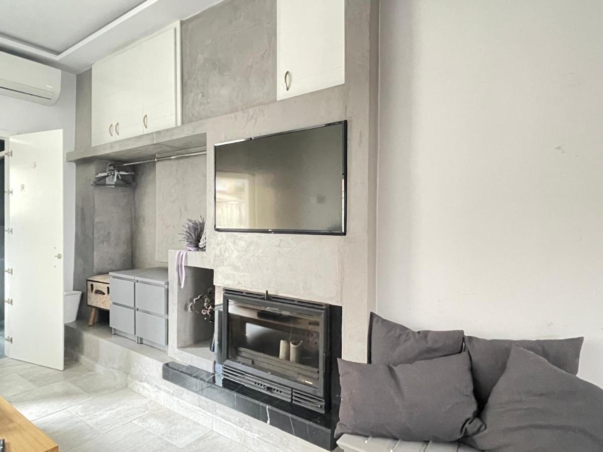 Carezza Apartments Preveza Exterior photo