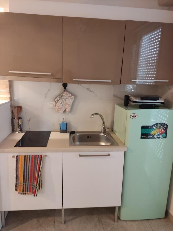 Carezza Apartments Preveza Exterior photo